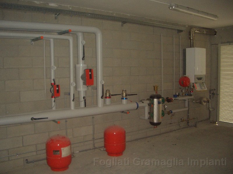CENTRALE TERMICA CALDO-FREDDO.JPG